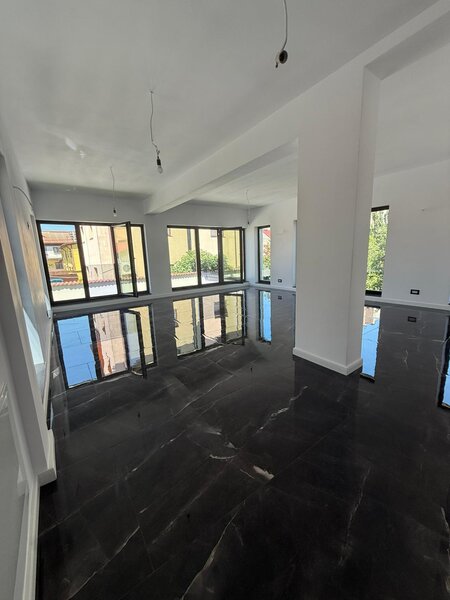 Crinul de Gradina Nr. 37, Bucuresti, Sector 3, vanzare vila la cheie,